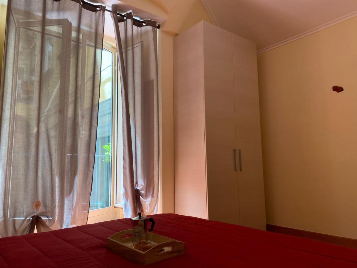 Home In Love: Vicoletto Dei Presepi ナポリ エクステリア 写真